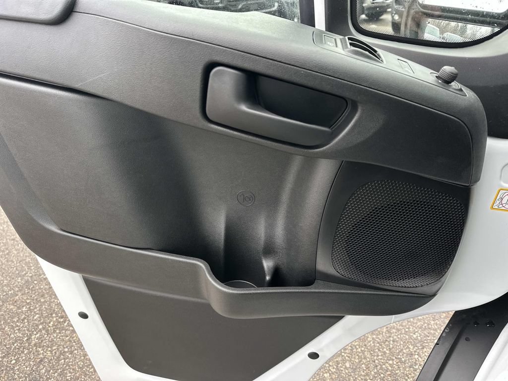 New 2026 RAM ProMaster 1500 w/ Convenience Group FWD image 12