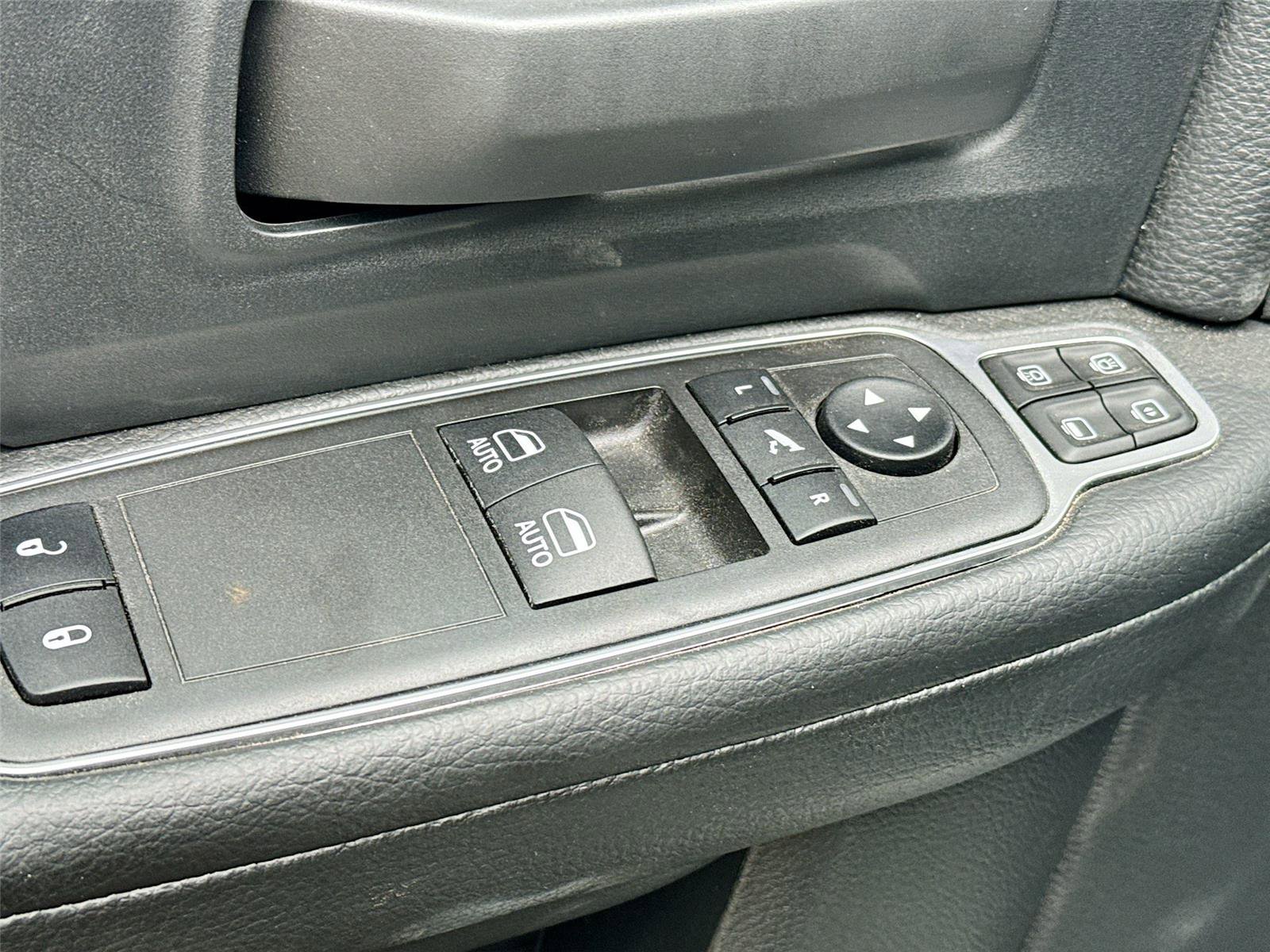 New 2024 RAM 2500 Tradesman w/ Chrome Appearance Group image 12