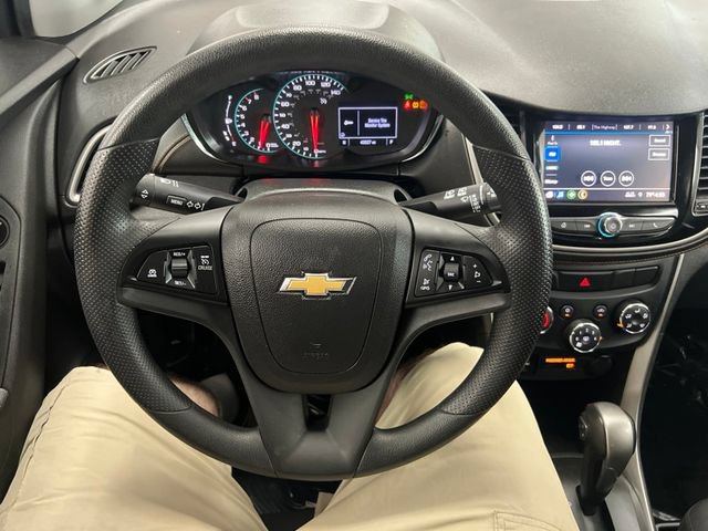 Used 2020 Chevrolet Trax LT FWD image 22