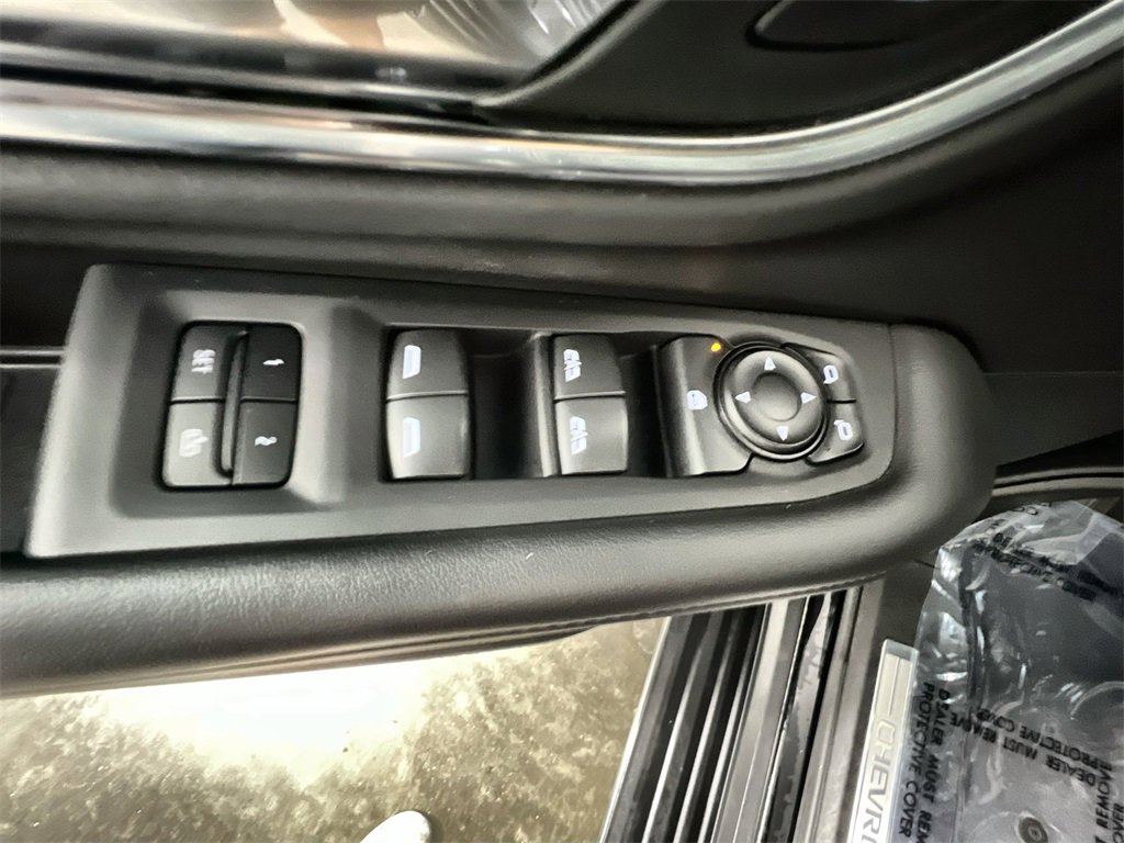 Used 2024 Chevrolet Tahoe LT image 15