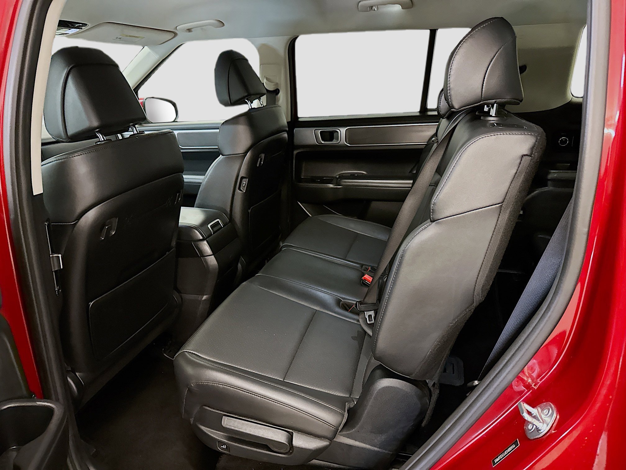 Used 2025 Hyundai Santa Fe SEL image 29