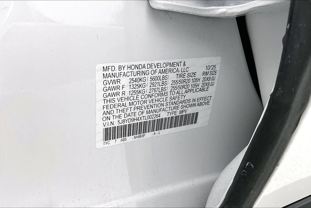 Certified 2026 Acura MDX w/ Technology Package FWD image 42