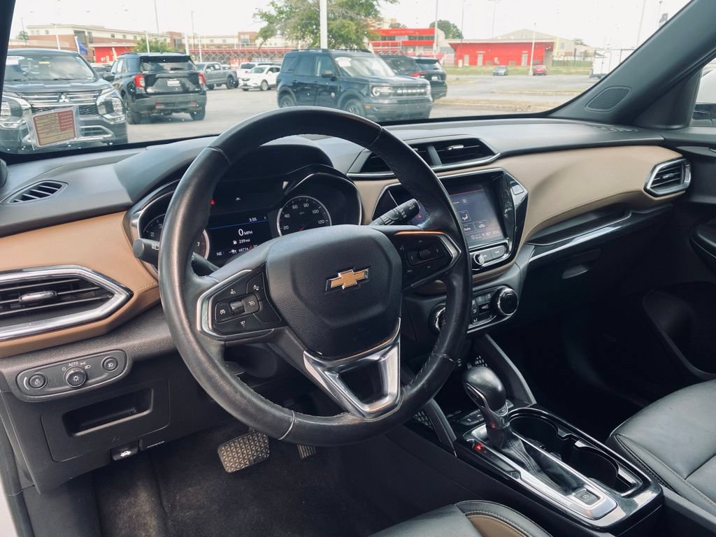 Used 2021 Chevrolet TrailBlazer ACTIV w/ Technology Package AWD/4WD image 12