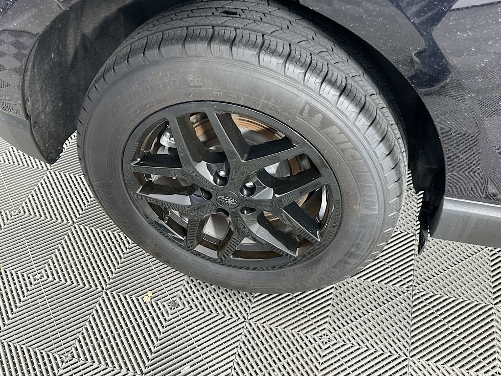 Used 2024 Ford Edge SEL w/ Convenience Package image 37