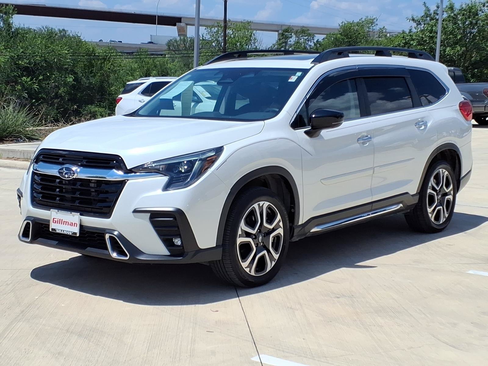 Used 2025 Subaru Ascent Touring AWD/4WD image 5