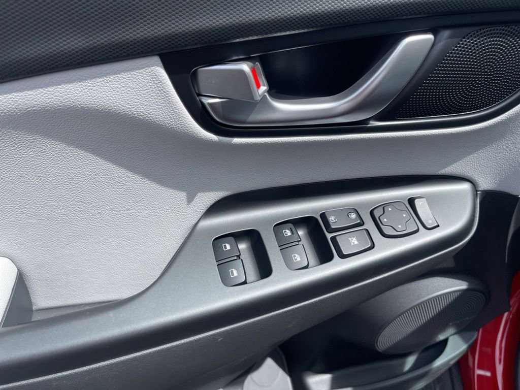 New 2023 Hyundai Kona Limited image 27