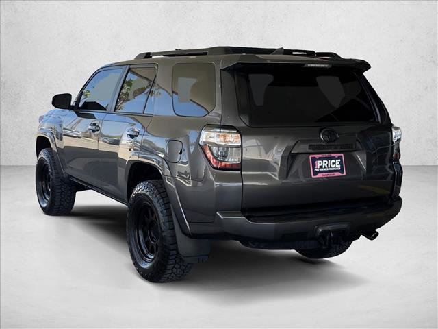 Used 2022 Toyota 4Runner SR5 AWD/4WD image 3