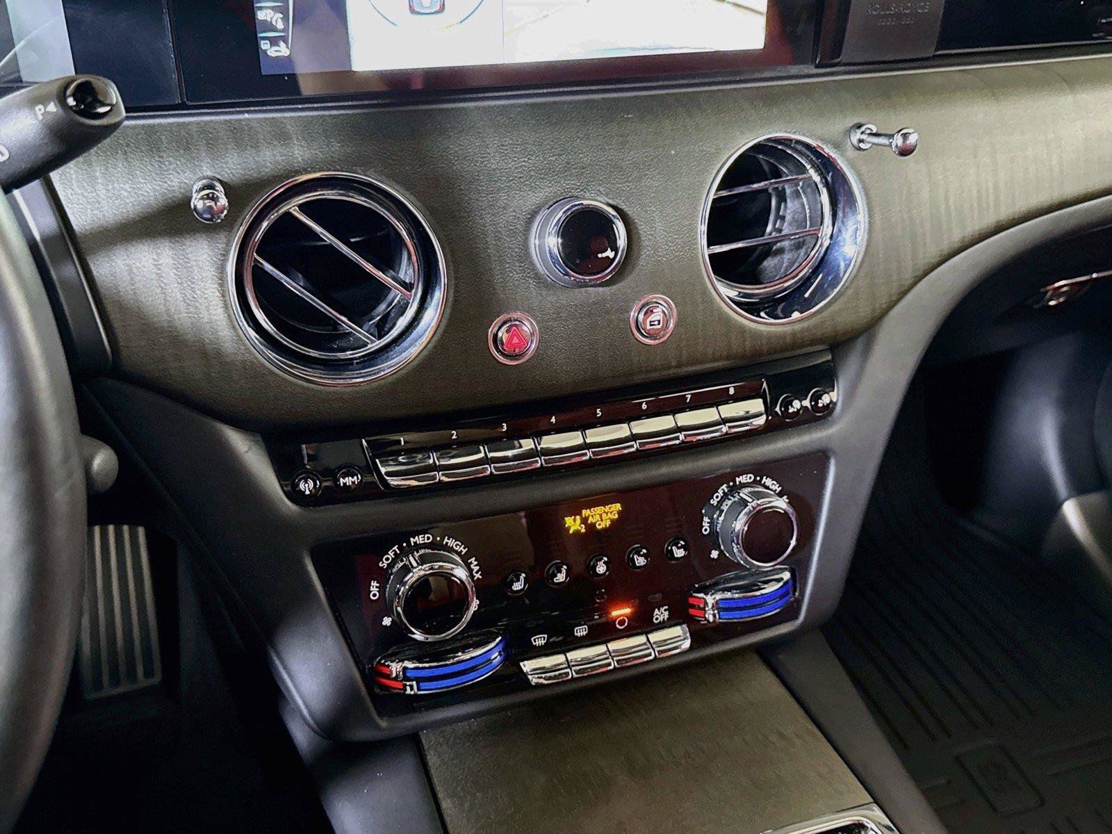 Used 2023 Rolls-Royce Ghost Black Badge AWD/4WD image 20