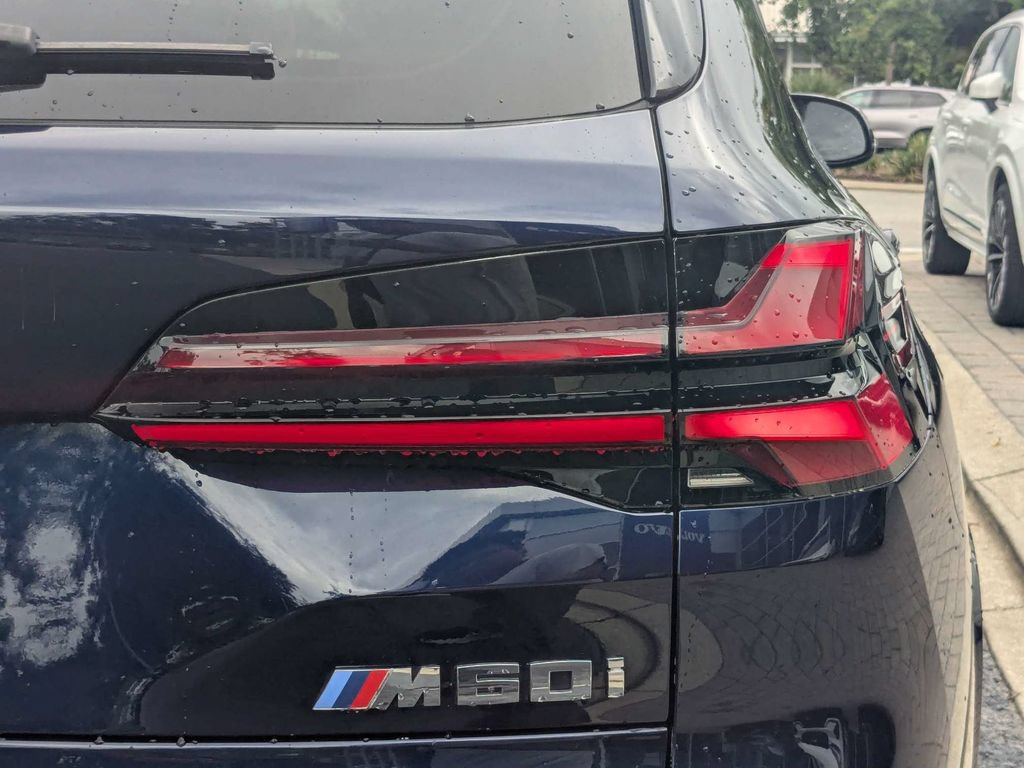 Used 2024 BMW X5 M60i AWD/4WD image 14