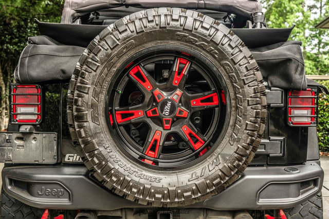 Used 2014 Jeep Wrangler Unlimited Rubicon AWD/4WD image 85