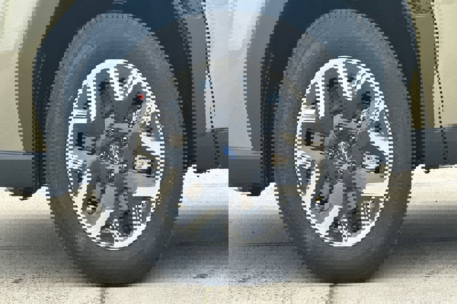 New 2026 Subaru Forester Premium image 32