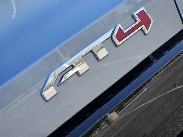 New 2026 GMC Terrain AT4 w/ Convenience Package III AWD/4WD image 8