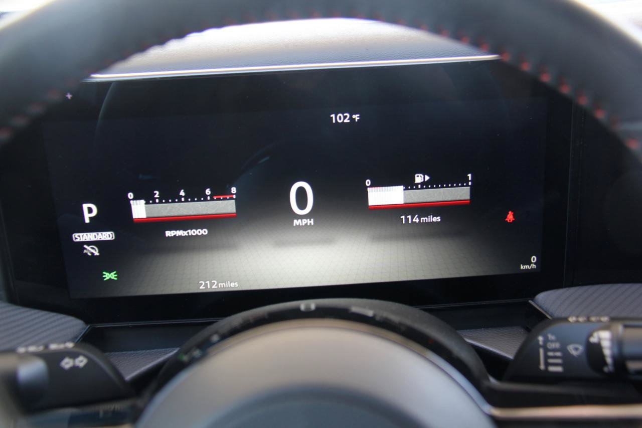 Used 2026 Nissan Kicks SR FWD image 13