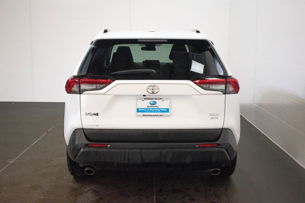 Used 2024 Toyota RAV4 XLE AWD/4WD image 5