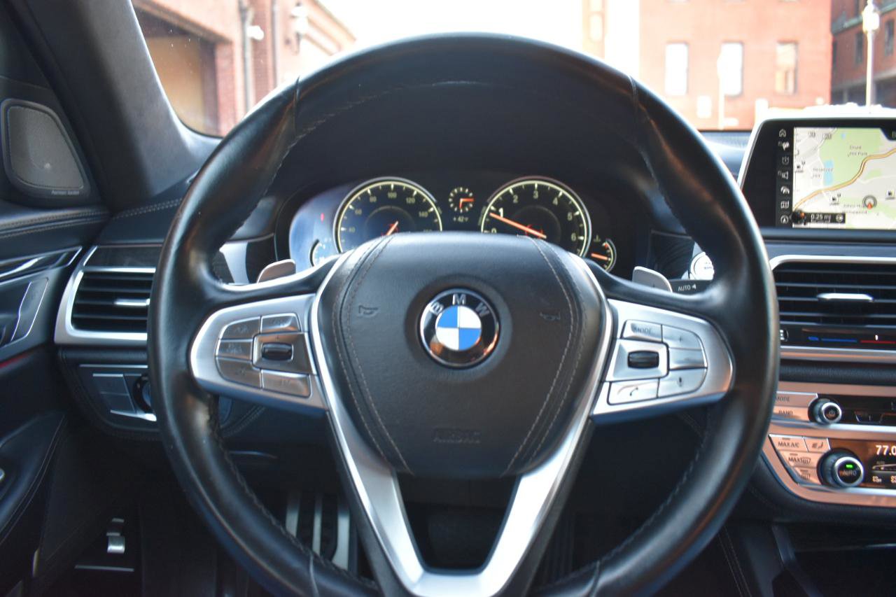 Used 2016 BMW 750i xDrive AWD/4WD image 24