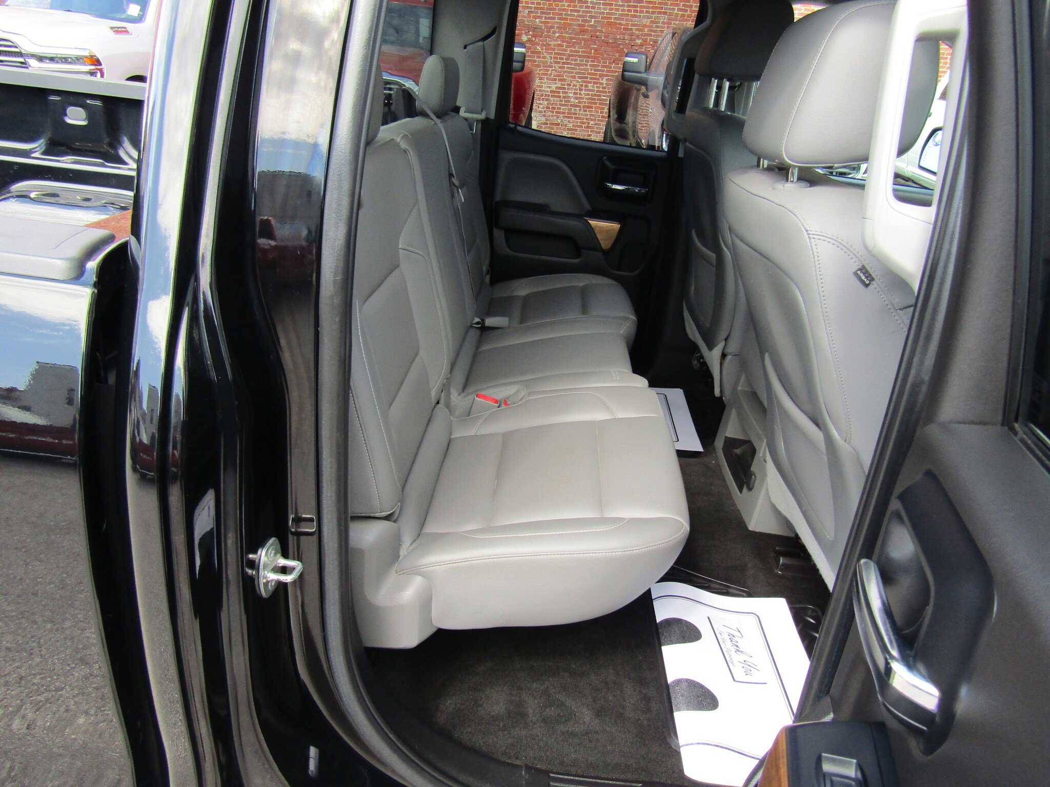 Used 2014 Chevrolet Silverado 1500 LTZ AWD/4WD image 16