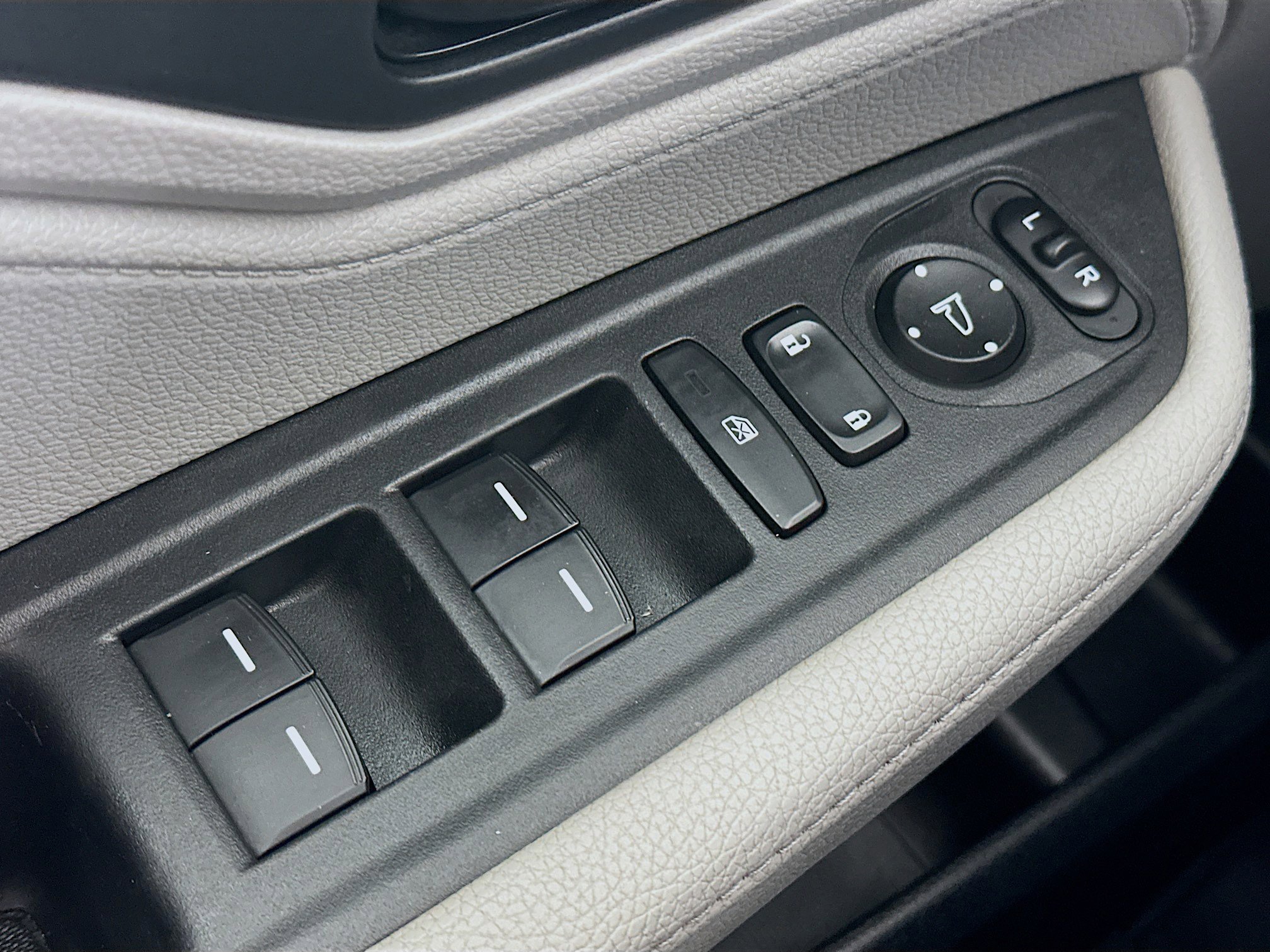 Used 2019 Honda Odyssey EX-L image 35