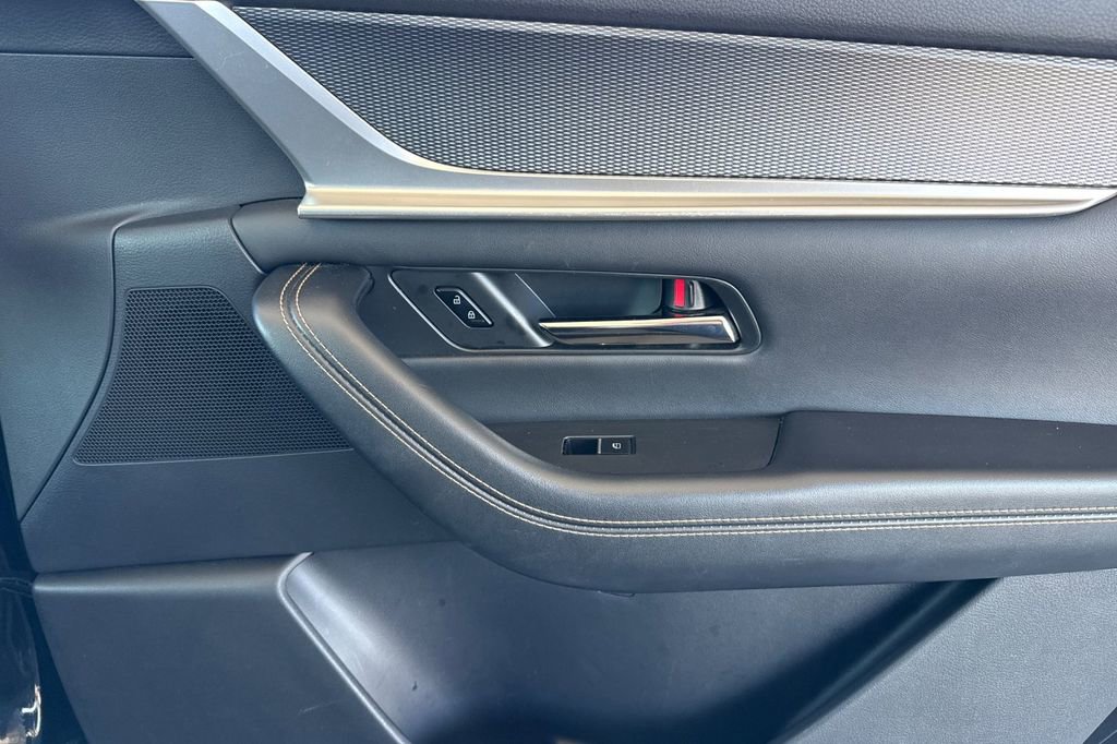 Used 2025 MAZDA CX-90 3.3 Turbo w/ Preferred Package image 27