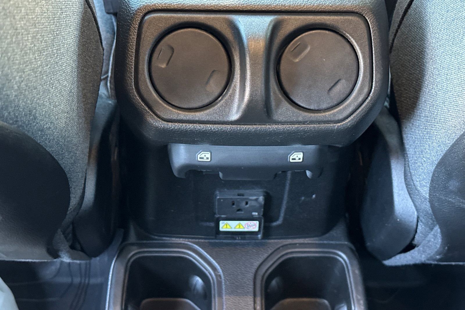 Used 2025 Jeep Gladiator Rubicon w/ Safety Group image 13