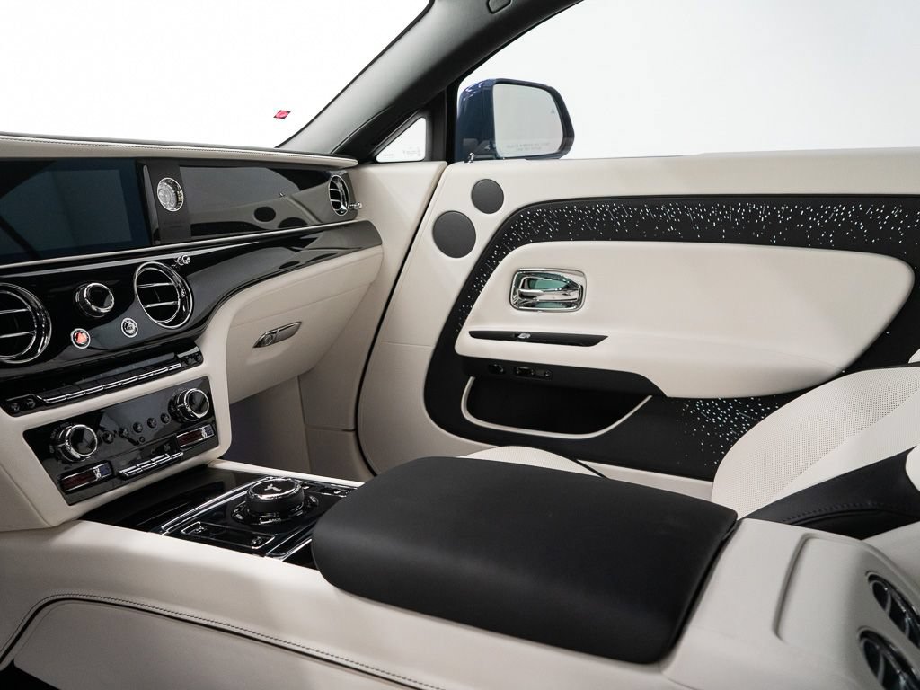 Certified 2024 Rolls-Royce Spectre w/ Spectre Launch Package AWD/4WD image 23