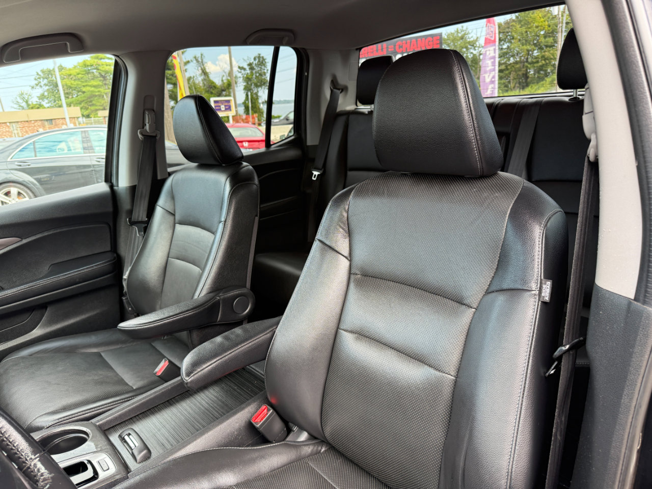 Used 2018 Honda Ridgeline RTL-T image 13