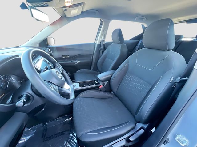 Used 2022 Nissan Kicks SV w/ Interior Electronics Package FWD image 19