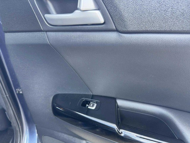 Used 2021 Kia Sportage EX image 49