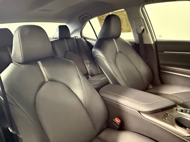 Used 2022 Toyota Camry XSE image 54