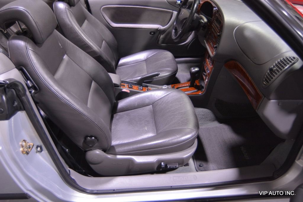 Used 2001 Saab 9-3 SE image 31