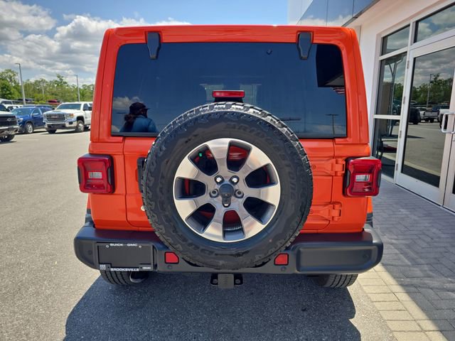 Used 2020 Jeep Wrangler Unlimited Sahara AWD/4WD image 7