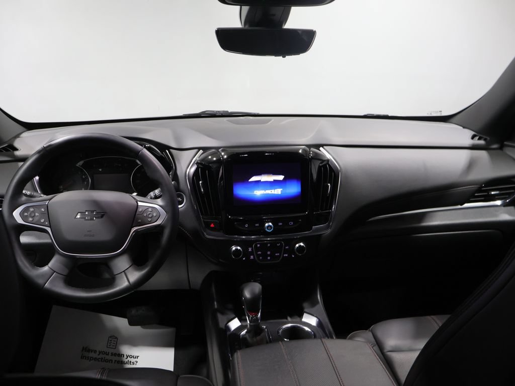Used 2023 Chevrolet Traverse RS w/ LPO, Floor Liner Package AWD/4WD image 16