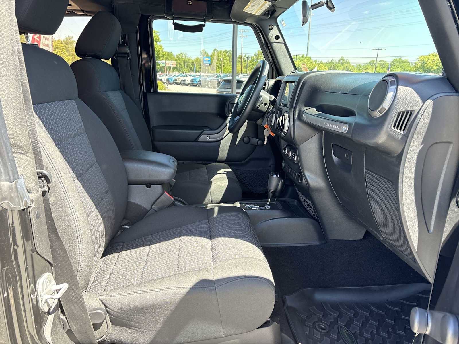 Used 2012 Jeep Wrangler Sport AWD/4WD image 23