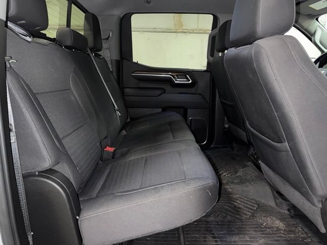 Used 2022 Chevrolet Silverado 1500 LT AWD/4WD image 21