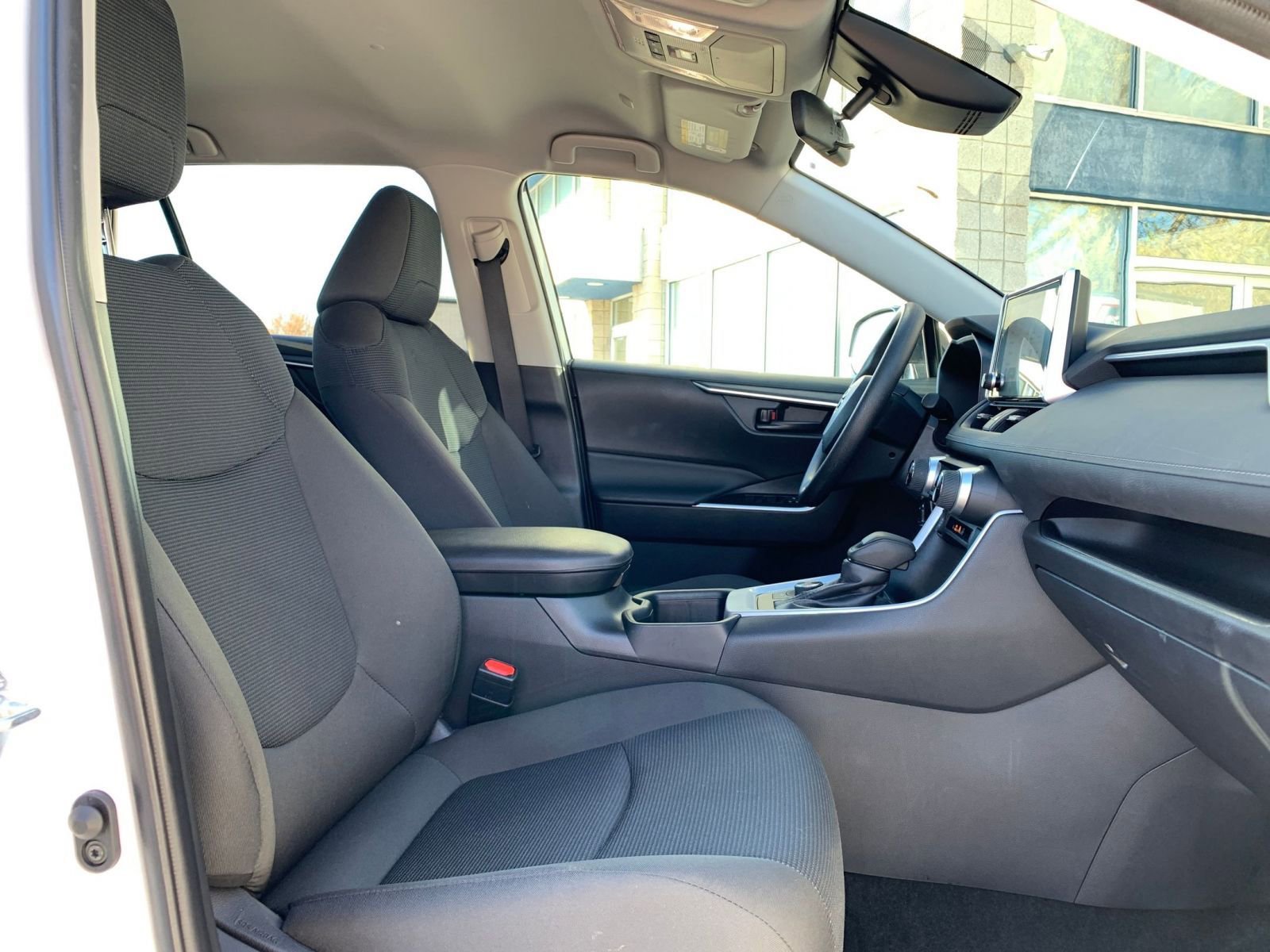 Used 2025 Toyota RAV4 LE image 35