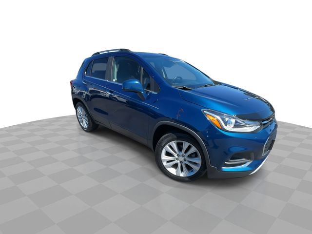 Certified 2019 Chevrolet Trax Premier FWD image 2