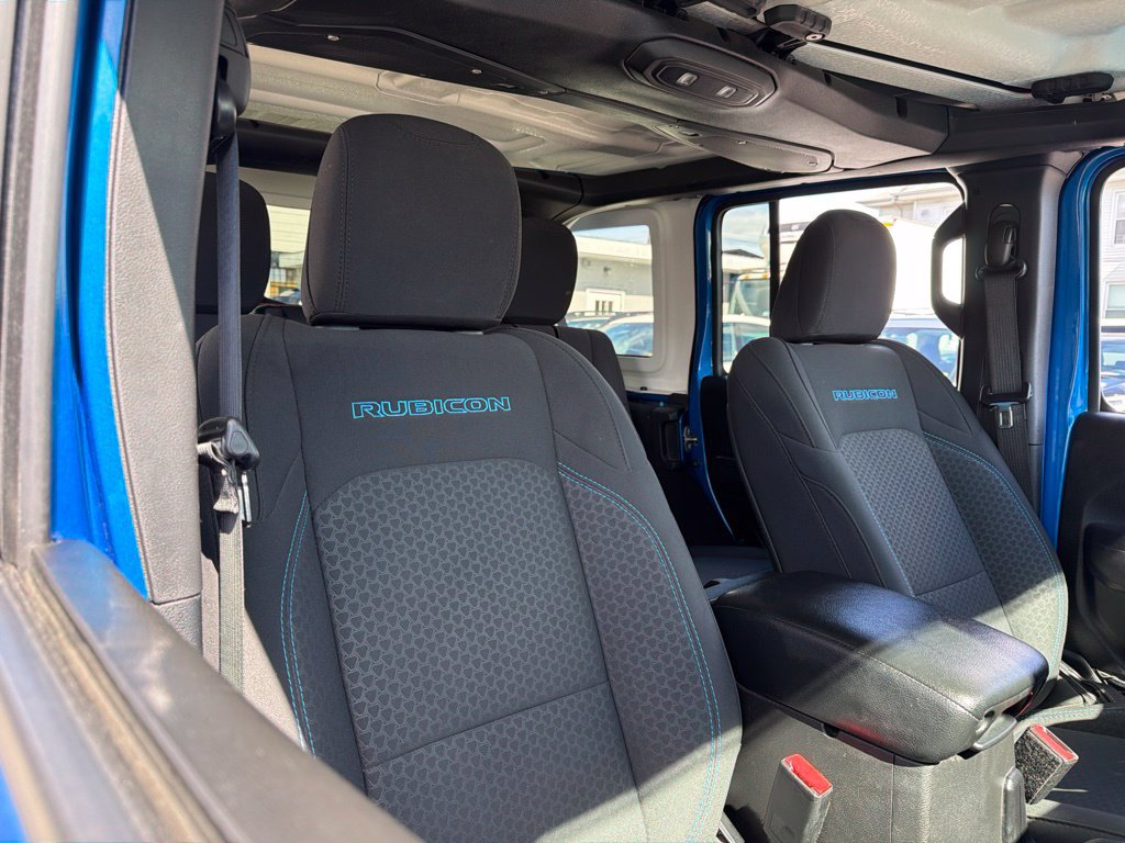 Used 2024 Jeep Wrangler Unlimited Rubicon 4xe AWD/4WD image 15