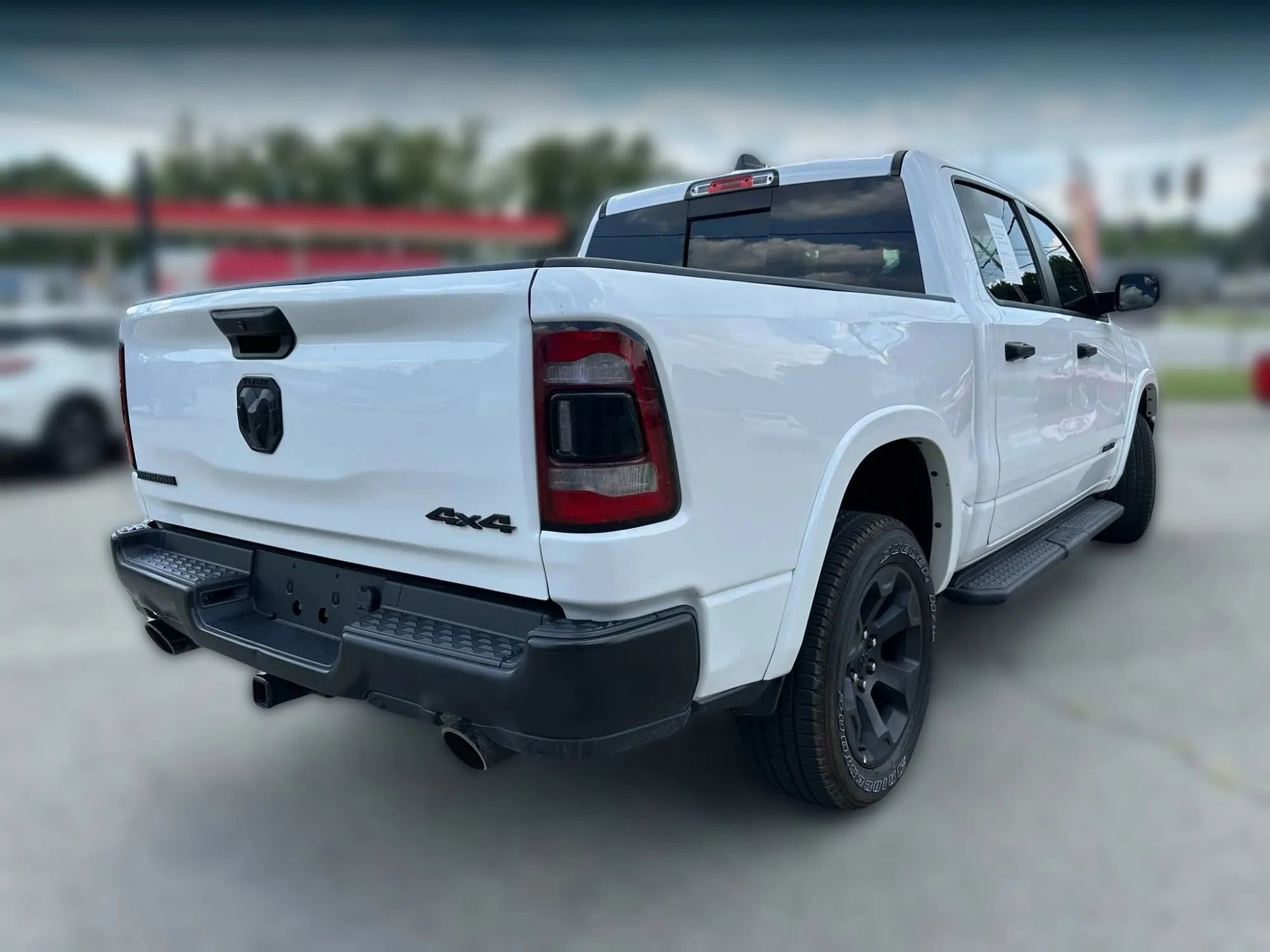 Used 2021 RAM 1500 Big Horn w/ Built-to-serve Edition image 7