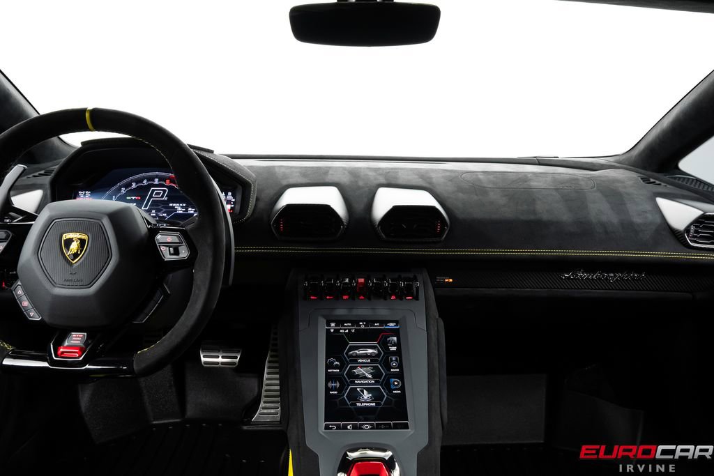 Used 2022 Lamborghini Huracan STO RWD image 30