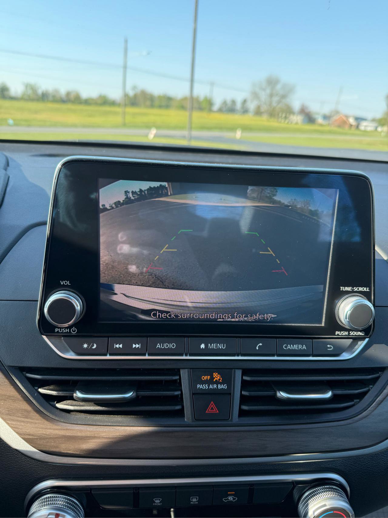 Used 2024 Nissan Altima 2.5 SV image 14