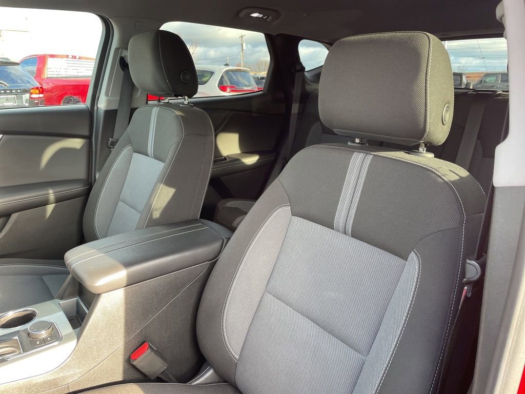 Used 2023 Chevrolet Blazer LT w/ Convenience Package image 18