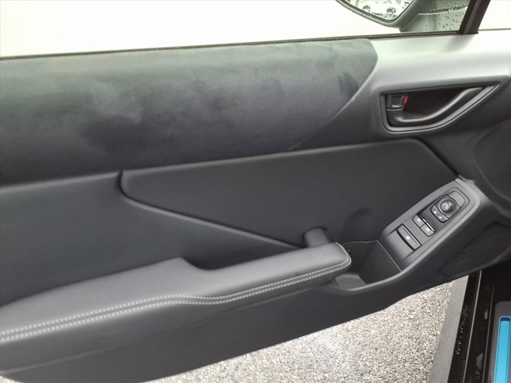 New 2025 Toyota GR86 Premium image 9