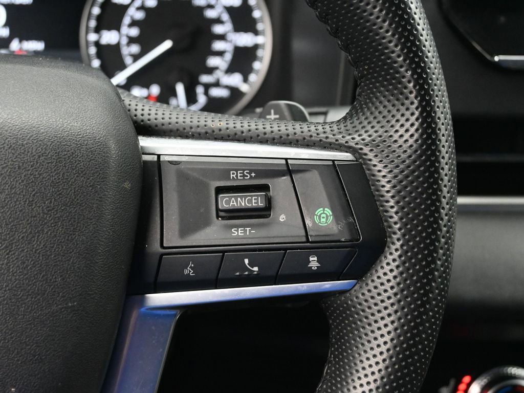 Used 2024 Mitsubishi Outlander SE image 14