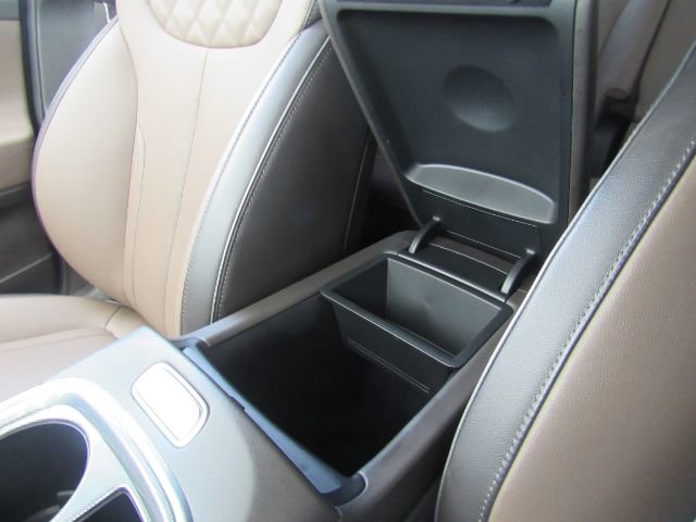 Used 2022 Hyundai Santa Fe Limited image 54