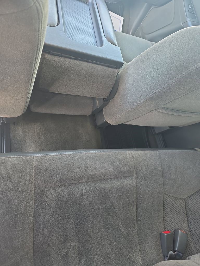 Used 2006 Chevrolet Silverado 2500 LT w/ Heavy-Duty Power Package image 22