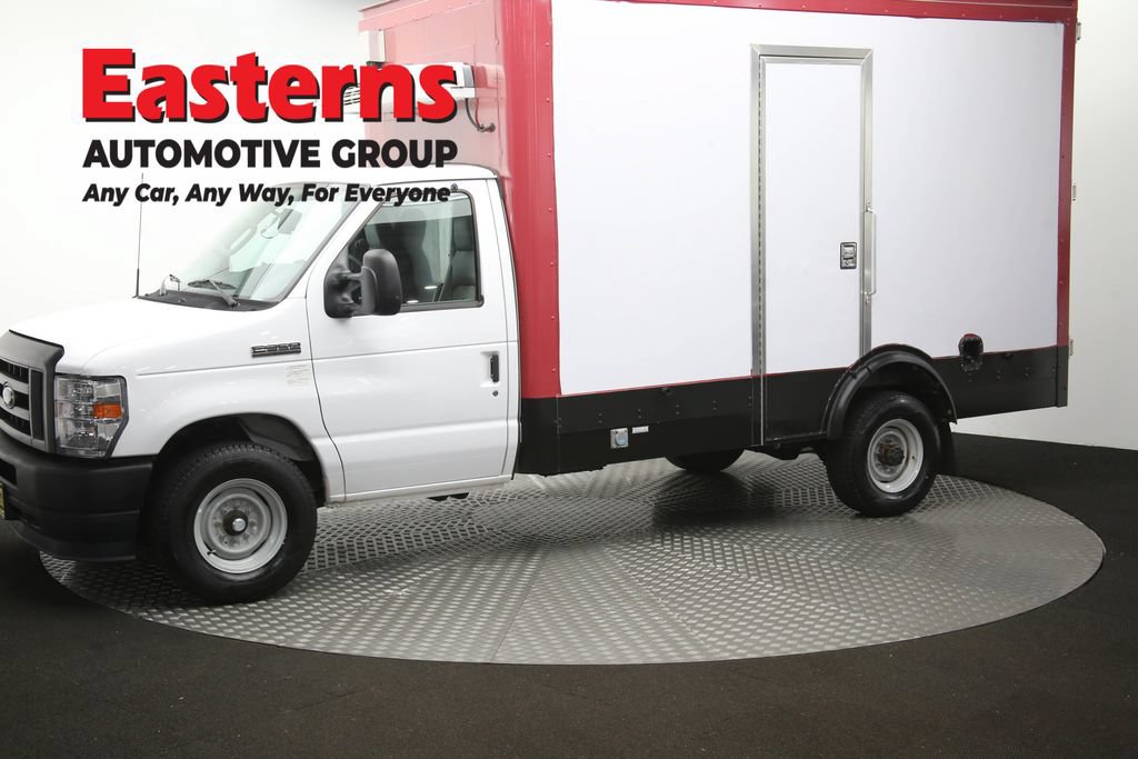 Used 2023 Ford E-350 and Econoline 350 Super Duty w/ Power Windows & Locks Group RWD image 56