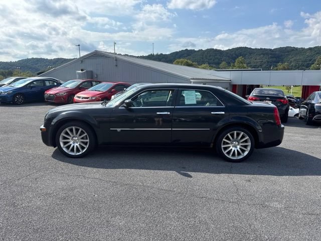 Used 2008 Chrysler 300 C RWD image 5