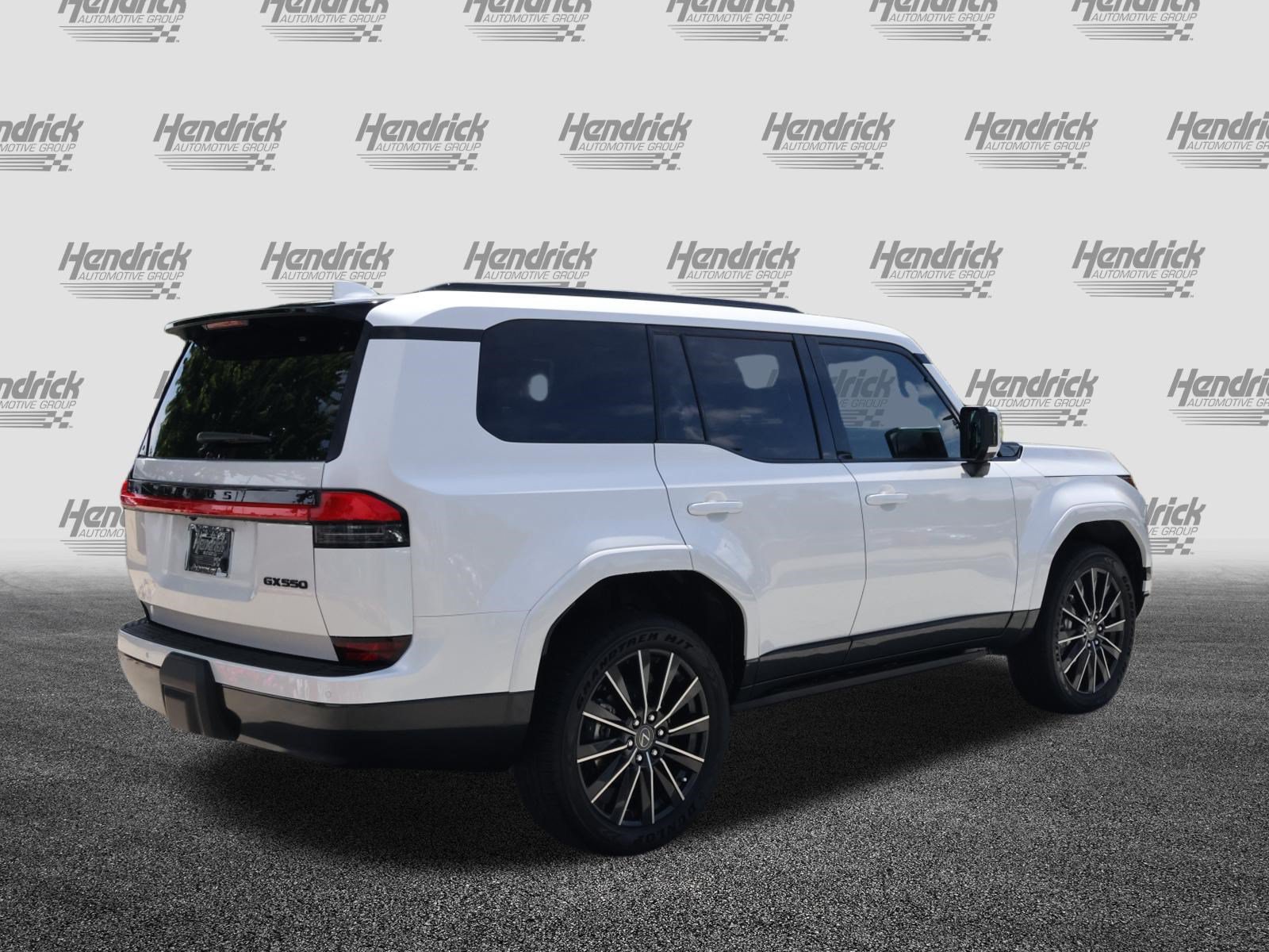 Certified 2026 Lexus GX 550 w/ Accessory Package (2T) AWD/4WD image 9