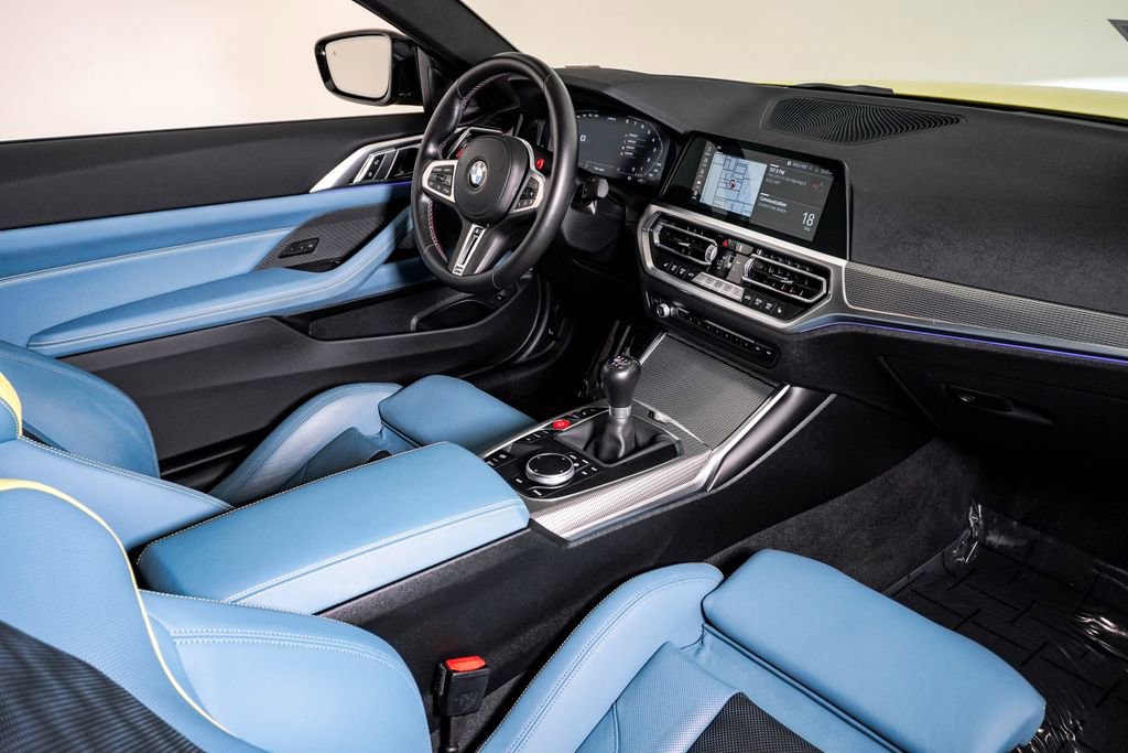 Used 2021 BMW M4 Coupe w/ Executive Package RWD image 16