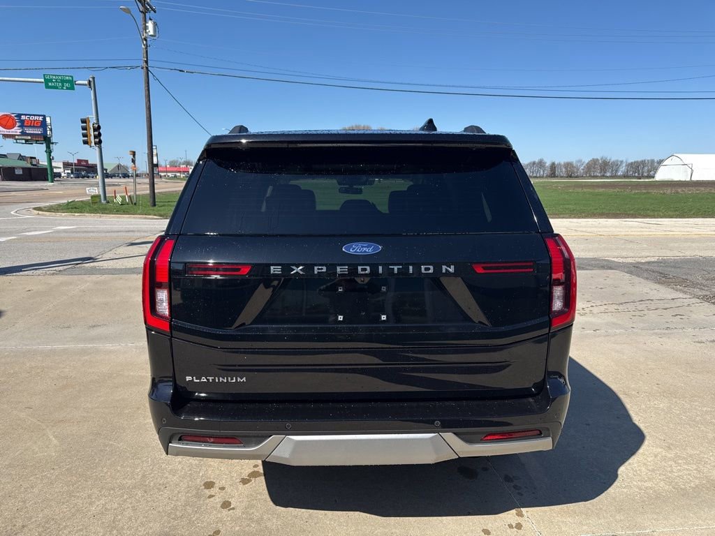 New 2026 Ford Expedition Platinum image 6