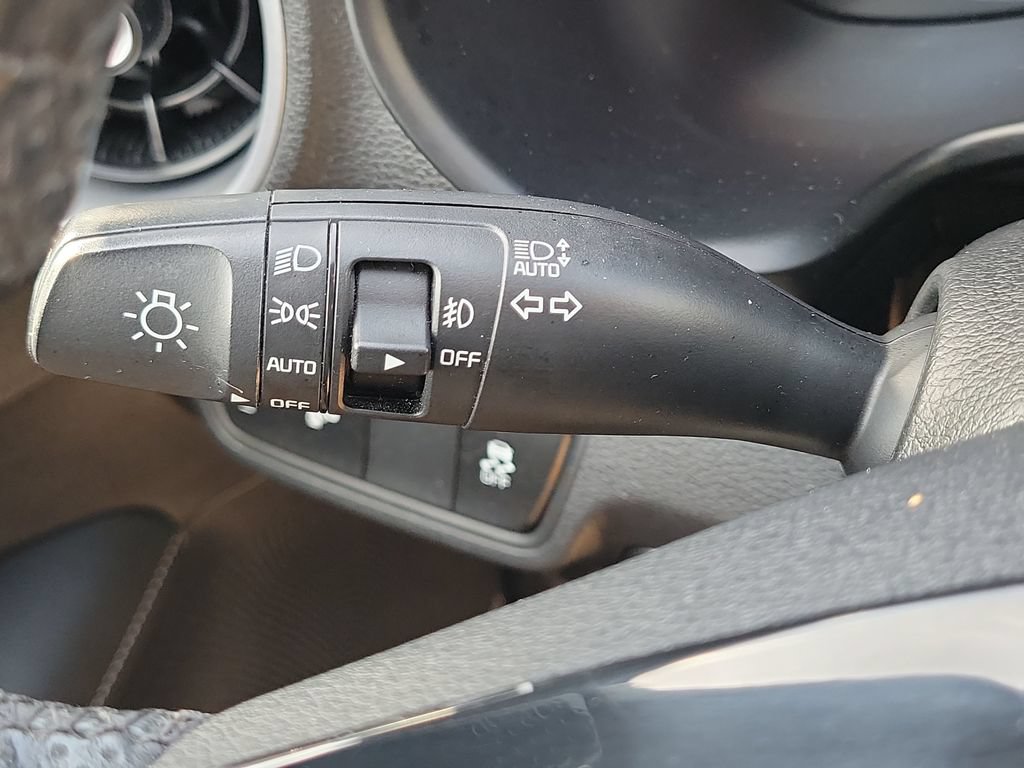 Used 2024 Kia Forte GT-Line w/ GT-Line Premium Package FWD image 12